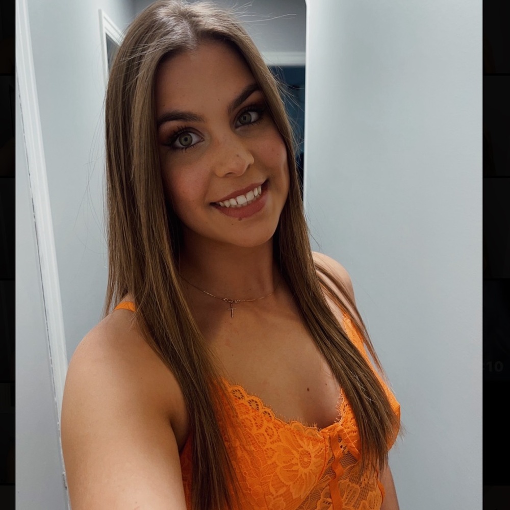 Meet your Posher, Emma